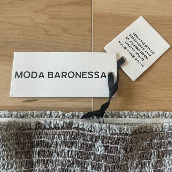 Moda Baronessa Womens Malibu 100% Silk Cap Crop Top Smocked Coastal Size‎ Large - Picture 3 of 6